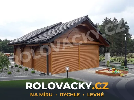 Trojgaráž — zlatý dub